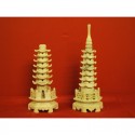 Scultura di una pagoda in marmo burm