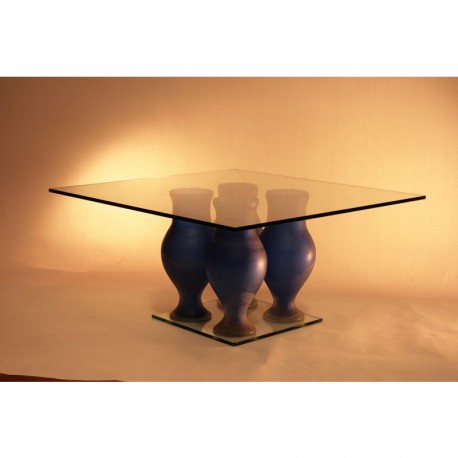 Tavolino con elementi in vetro di Murano